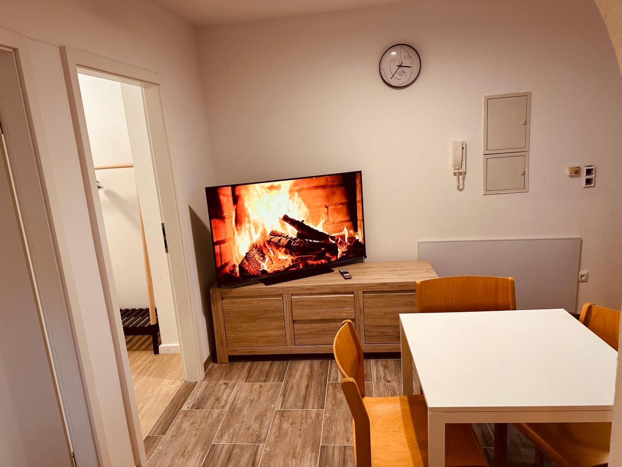 Felix Living 9, Modern & Cozy, 3 Zimmer Wohnung, Parkplatz Salzweg Εξωτερικό φωτογραφία